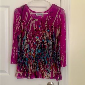 stretchy top with gorgeous colors!
